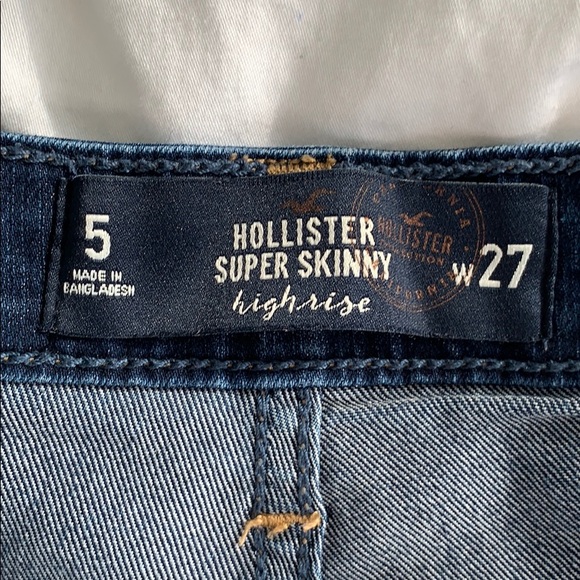 Hollister Super Skinny Ripped High Rise Jeggings - Picture 5 of 5